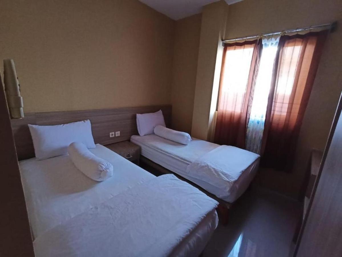 Motel Mess Mt Haryono Sampit Exterior foto