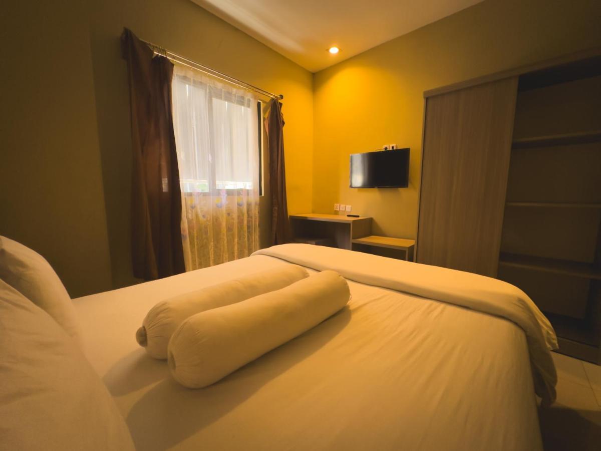 Motel Mess Mt Haryono Sampit Exterior foto